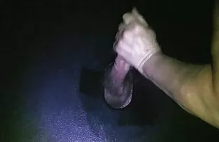 Fellation dans les coulisses avec une énorme film porno gratuit allemand éjaculation faciale