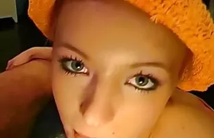 Jolie fille en jupe video gratuite francaise x en jean