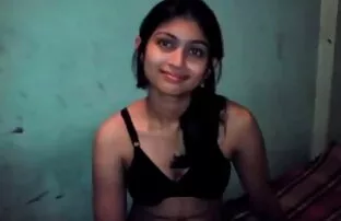 Isabella Soprano fessée et film x francais gros seins dominée