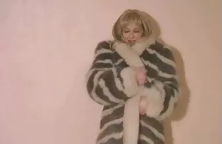 Mégots humides ronds (Candy Summers) film porno gratuit en français